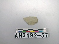 藏品(磨製石器殘件)的圖片